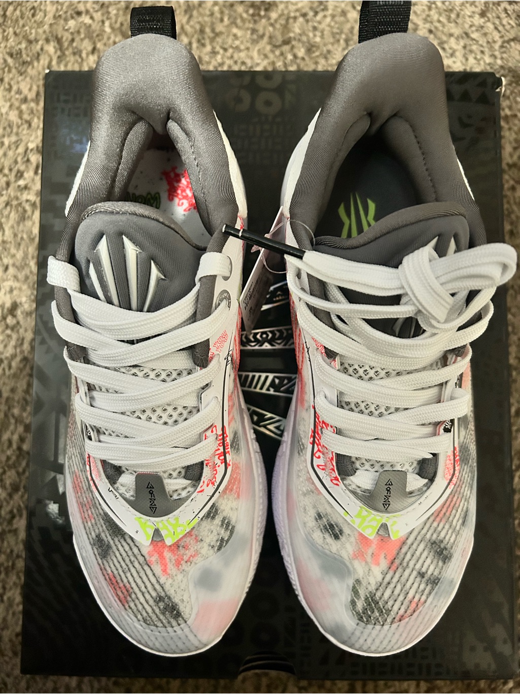 Boys Nike Anta Kyrie Basketball Shoes